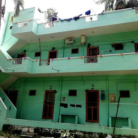 Sri Shankaraa Guest House Тіруваннамалай Екстер'єр фото